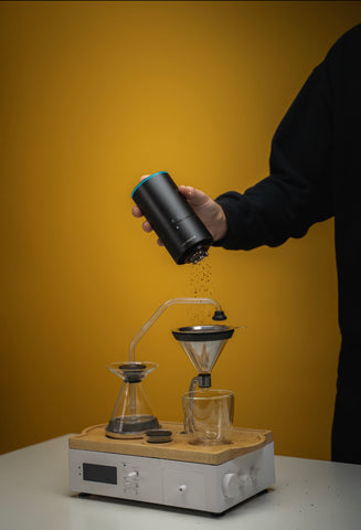 Groove Compact coffee bean grinder, comandante, Joy Resolve, Barisieur